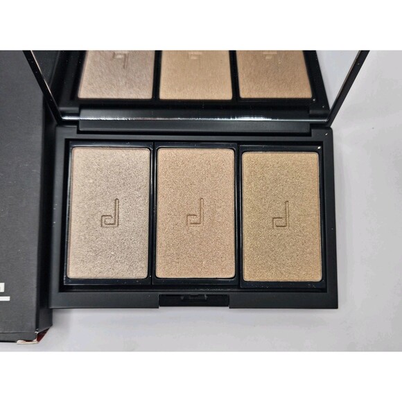 Douce Freematic Highlighter Pro Palette Glow Effect New In Box - Picture 2 of 5